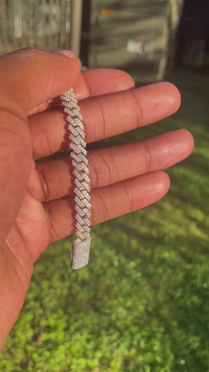 XO Prestige Cuban™ 8mm | Solid 925 Silver | Moissanite Iced Cuban Link