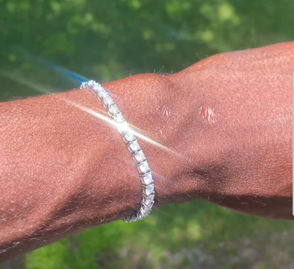 XO 4mm Tennis Bracelet™ | Solid 925 Silver | VVS Moissanite (5-Layer Shield)